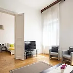 Cityscape Budget Apartments Oktogon Central