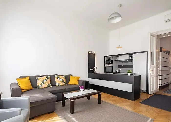 Cityscape Budget Apartments Oktogon Central