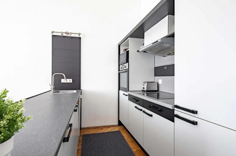 Cityscape Budget Oktogon Apartment
