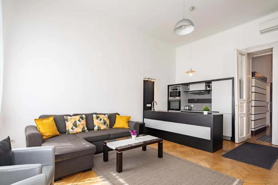 Apartment Cityscape Budget Oktogon *